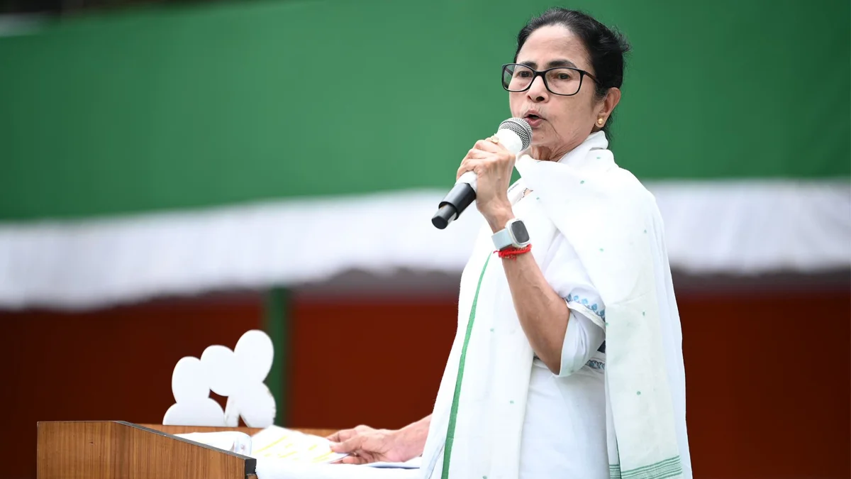 বাংলাকে ‘বাংলাদেশি ভাষা’ বলায় দিল্লি পুলিশের নোটিস নিয়ে সরব তৃণমূল