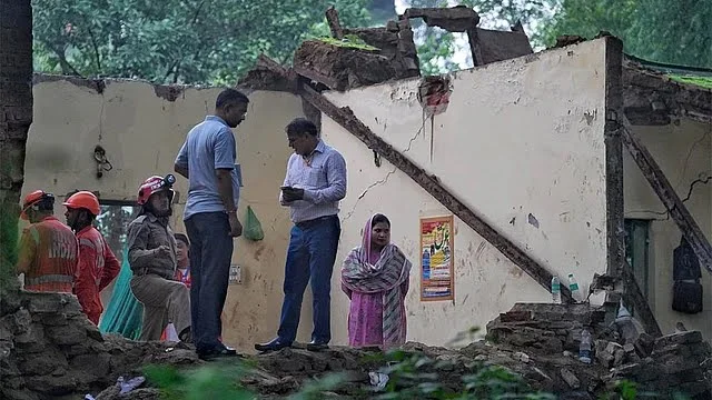 Humayun's Tomb:দিল্লিতে হুমায়ুনের সমাধি সংলগ্ন দরগার ছাদ ভেঙে নিহত ৬