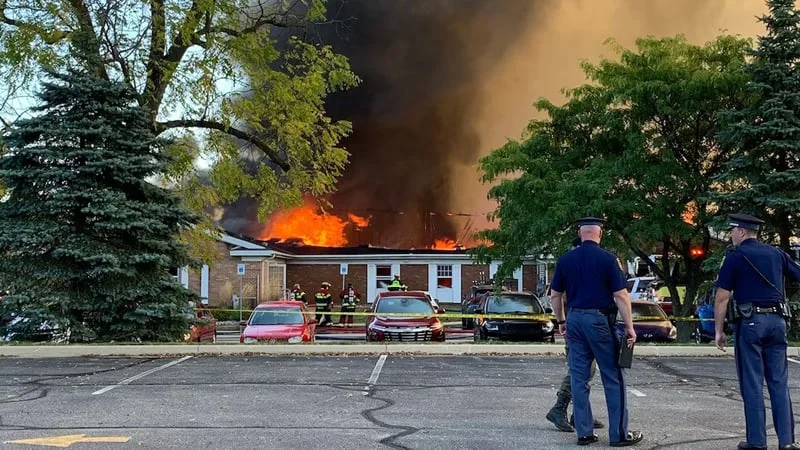 আমেরিকার মিশিগানে গির্জায় বন্দুক হামলা: নিহত অন্তত ৪, আহত ৮