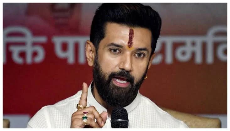 ‘মুসলমানরা শুধু তাদের ভোটব্যাঙ্ক’: মহাজোটকে আক্রমণ কেন্দ্রীয় মন্ত্রী চিরাগ পাসওয়ানের