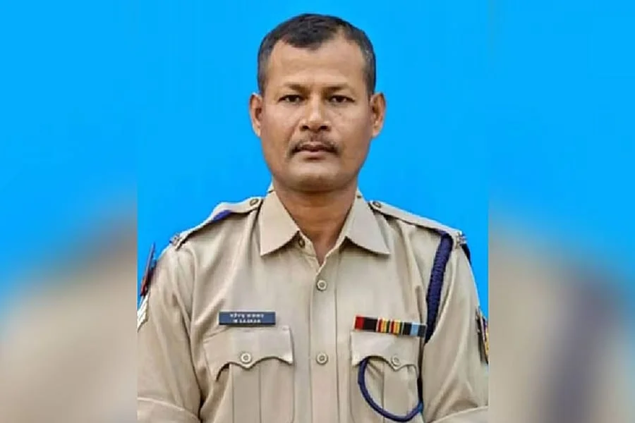 মাওবাদীদের বিছানো আইইডি বিস্ফোরণে নিহত সিআরপিএফ জওয়ান, আহত ২