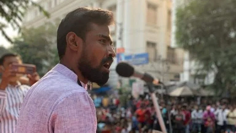 ভবানীপুরে পদ্মের প্রার্থী শুভেন্দু, 'যতই করো সেটিং, হবে না লোডশেডিং' খোঁচা প্রতীকউরের