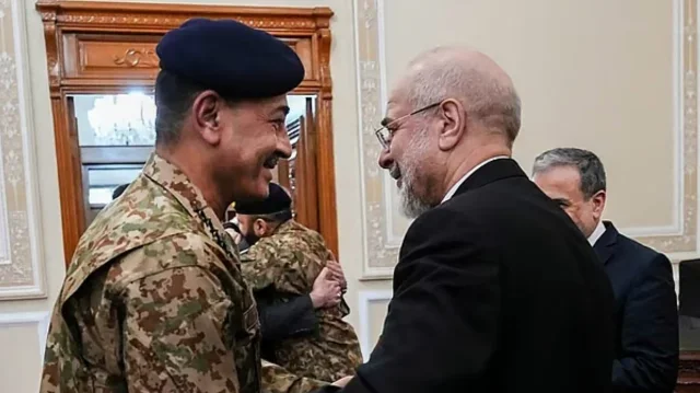 শান্তি ফেরাতে যুক্তরাষ্ট্রকে নতুন প্রস্তাব দিল ইরান