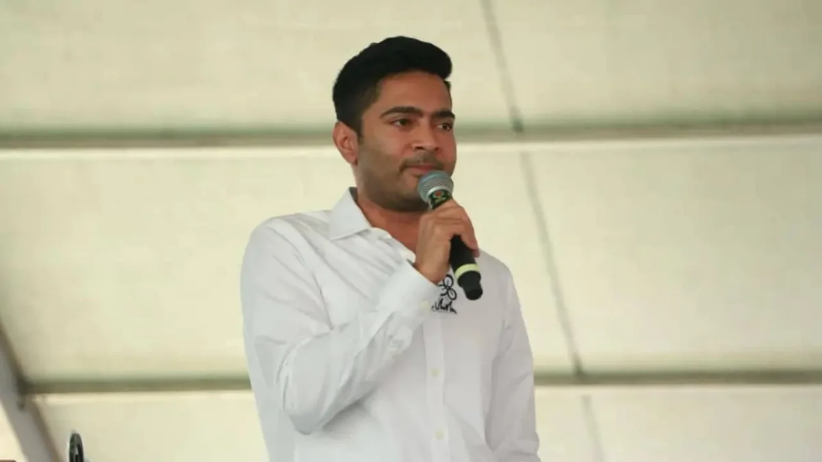 শীতলকুচিতে জনসমাগমে আত্মবিশ্বাসী অভিষেক, ২১-এর ঘটনার স্মৃতি টেনে পালাবদলের ডাক