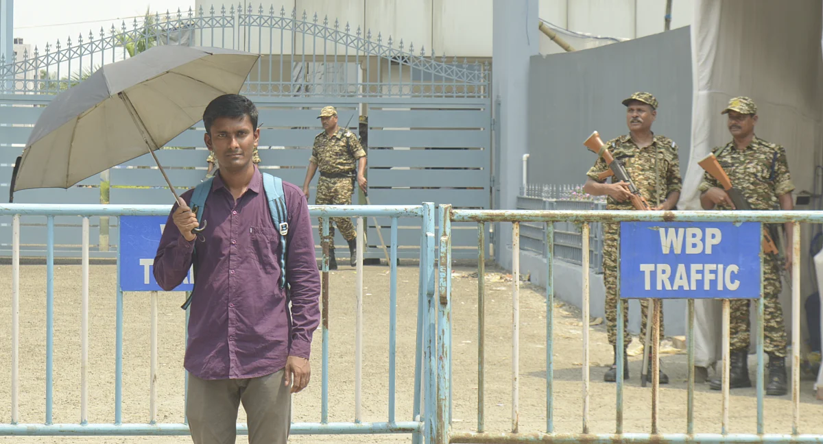 চোপ! ট্রাইব্যুনাল চলছেঃ চরম হতাশ ডিলিটরা 