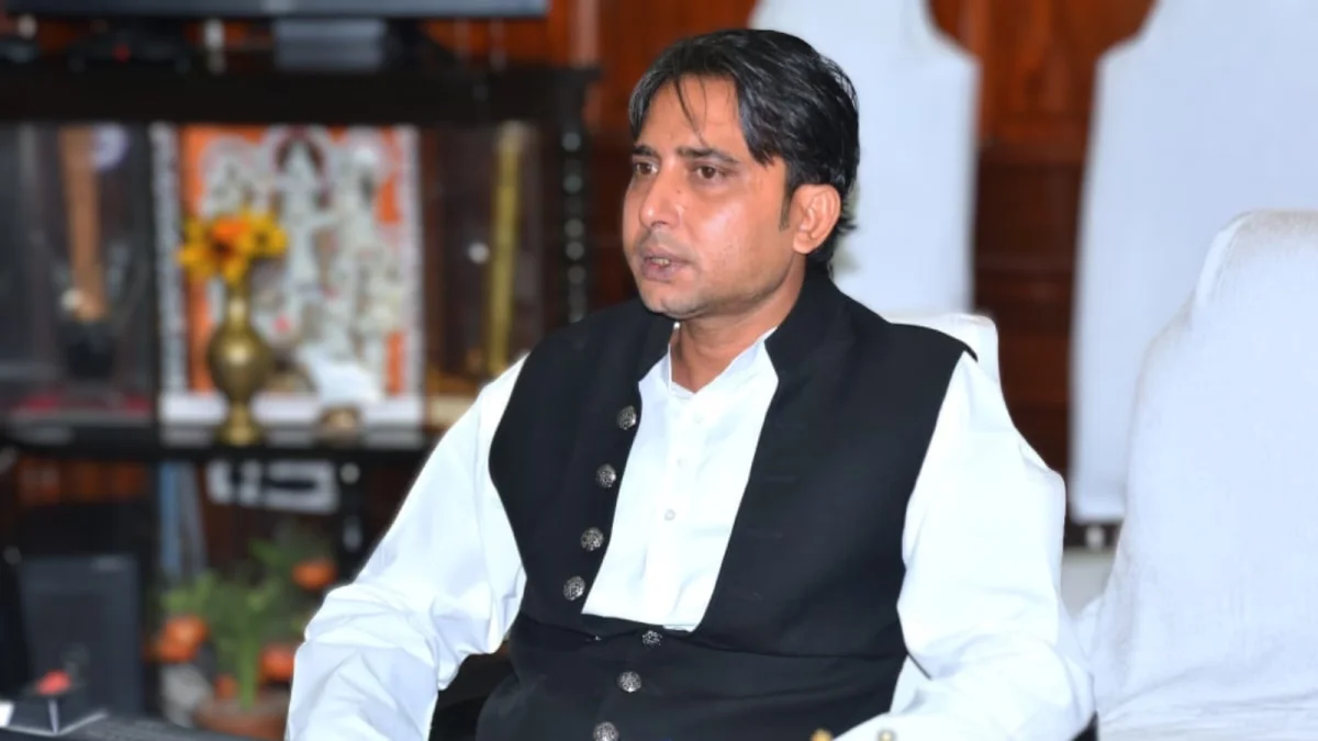 স্ট্রংরুমে সিসি ক্যামেরা বিকল, "টেকনিক্যাল ফল্ট নয়, নেপথ্যে দিল্লির কারসাজি", অভিযোগ বায়রনের