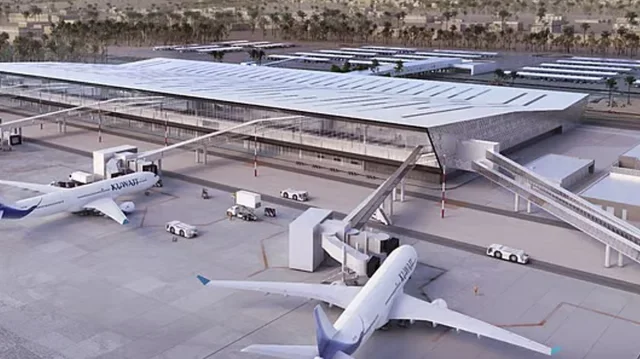 কুয়েত আন্তর্জাতিক বিমানবন্দরে ড্রোন হামলা, ভয়াবহ আগুন—ইরানের বিরুদ্ধে অভিযোগ