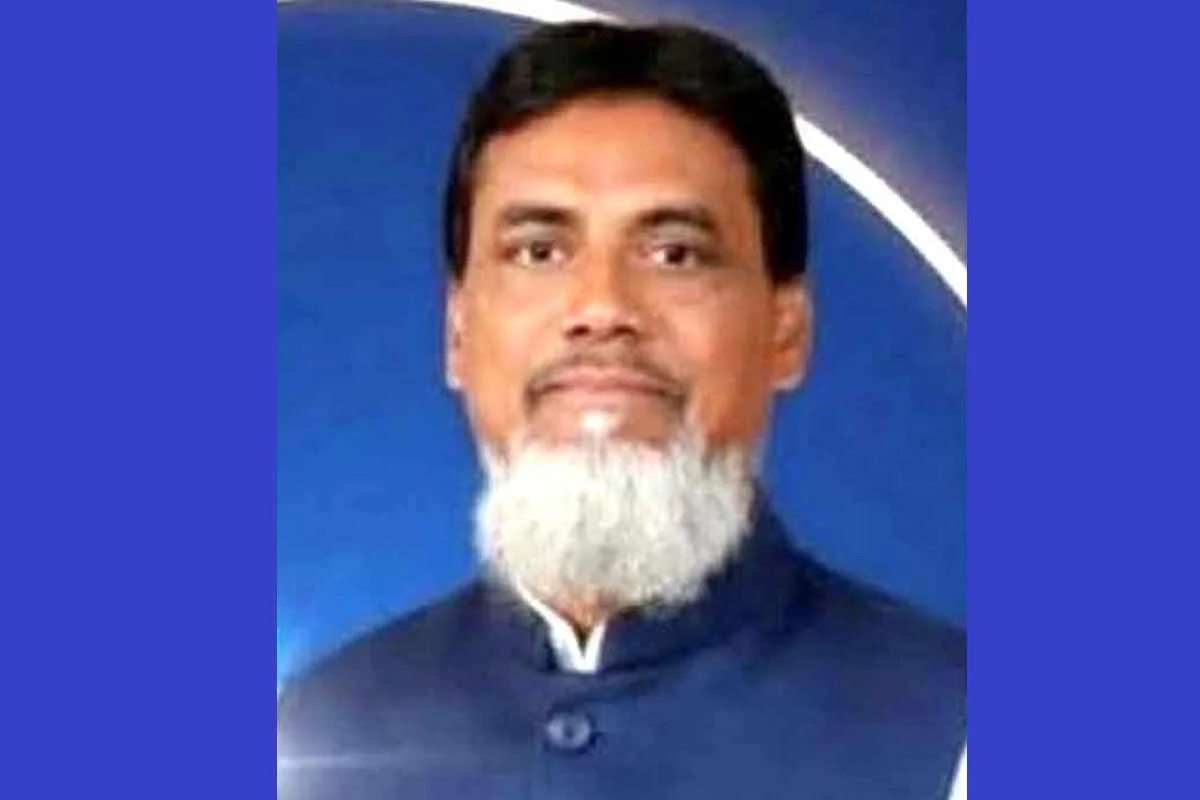 ট্রাইব্যুনালের হস্তক্ষেপে স্বস্তি ভোটার তালিকায় ফিরল ফরাক্কার কংগ্রেস প্রার্থীর নাম