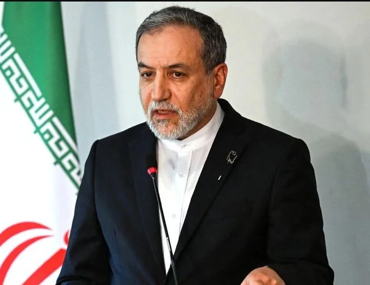 লেবাননে যুদ্ধবিরতি: হরমুজ প্রণালি সম্পূর্ণ উন্মুক্ত, ঘোষণা ইরানের