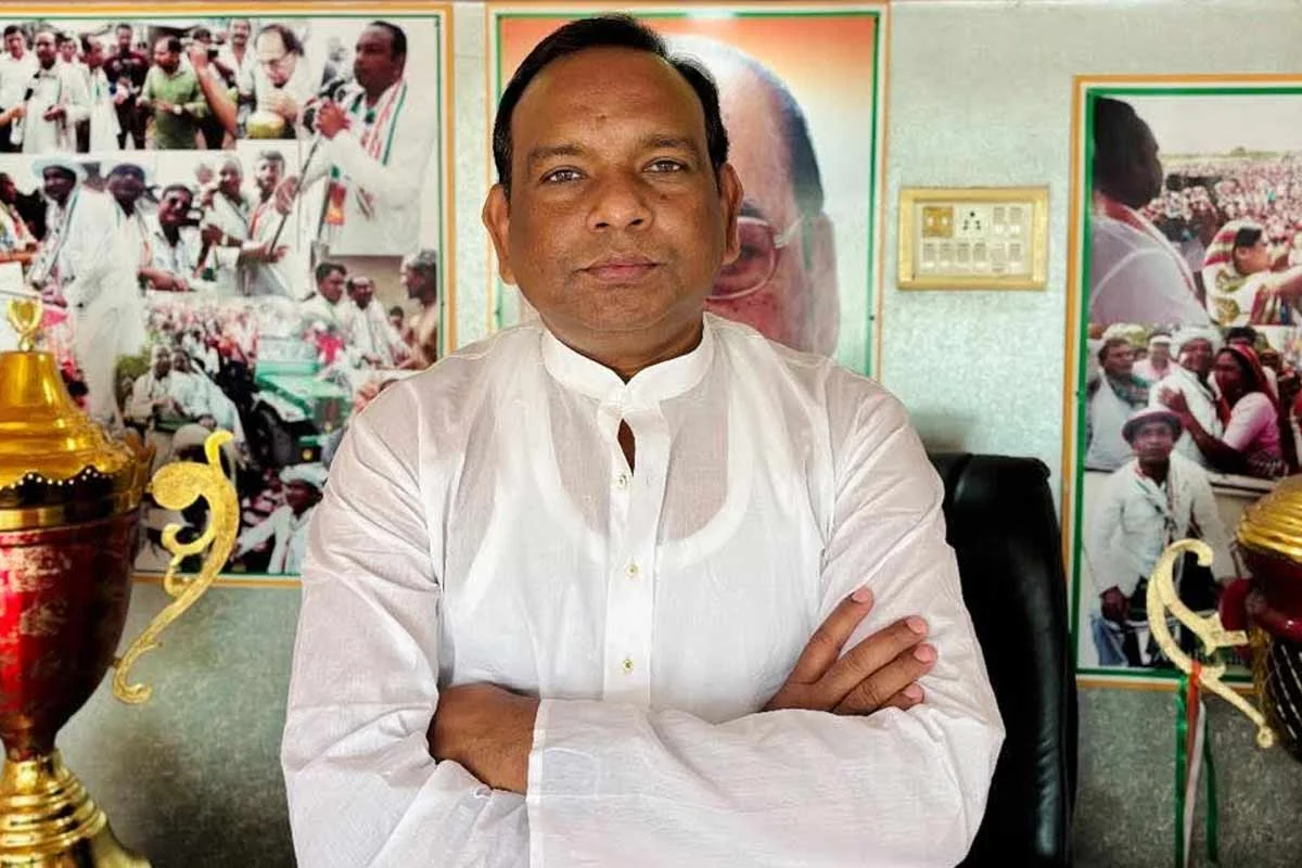 ট্রাইব্যুনালে ঝুলে রতুয়ার কংগ্রেস প্রার্থীর ভাগ্য, মনোনয়নের আগে সুপ্রিম কোর্টে দৌড়