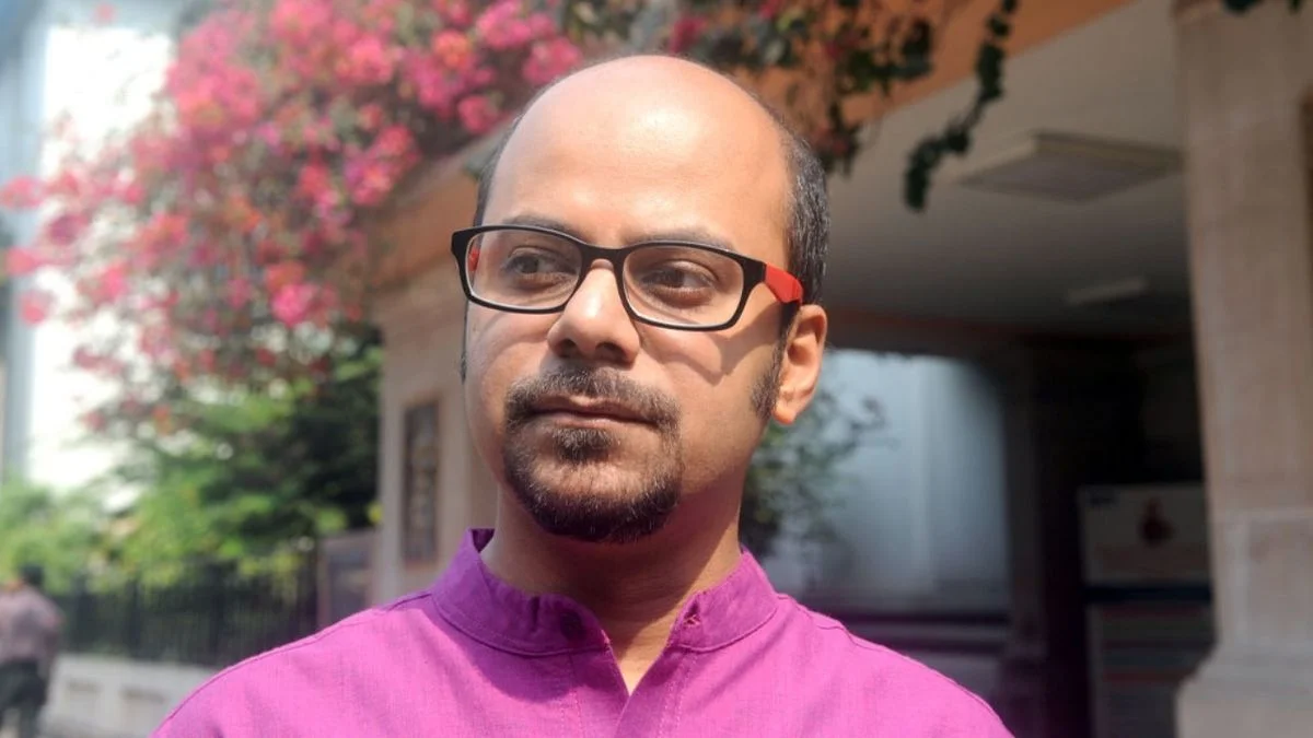 "গ্রেফতারি পরোয়ানা জারির খবর সত্যি", কমিশনের দাবি উড়িয়ে নিজেই জানালেন শ্রীজাত