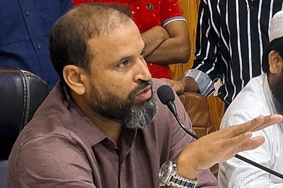 মুম্বইয়ে রোড রেজ জনিত হামলার ঘটনায় ইউসুফ পাঠানের শ্বশুর ও দুই আত্মীয় গ্রেপ্তার