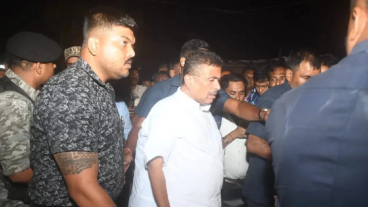 আপ্ত সহায়ককে গুলি করে খুন, মধ্যমগ্রামে পৌঁছলেন শুভেন্দু 