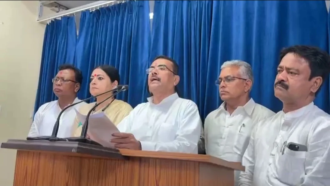 ৪৫ দিনে বিএসএফ-কে জমি হস্তান্তর: প্রথম ক্যাবিনেটেই ৬টি বড়সড় সিদ্ধান্ত নিল বিজেপি সরকার