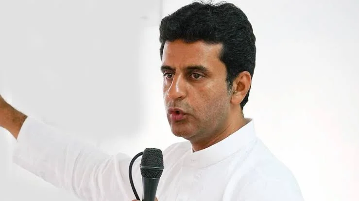 হিজাব নিষেধাজ্ঞা প্রত্যাহার: কর্নাটক সরকারের সিদ্ধান্তকে স্বাগত জানিয়ে ‘বৈষম্য’ দূর করার বার্তা বিধায়ক আরশাদের