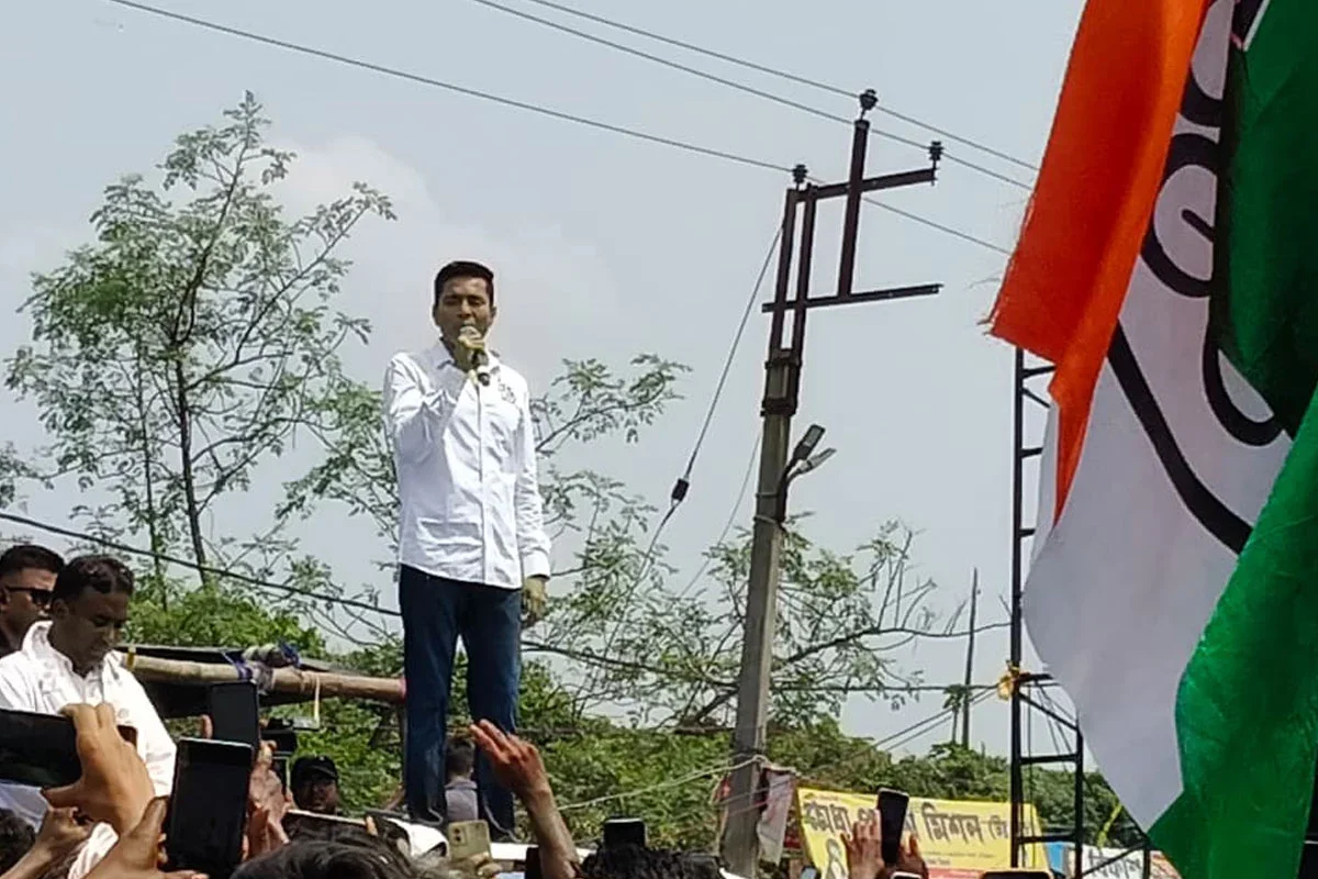 অভিষেক বন্দ্যোপাধ্যায়ের বিরুদ্ধে এফআইআর দায়ের