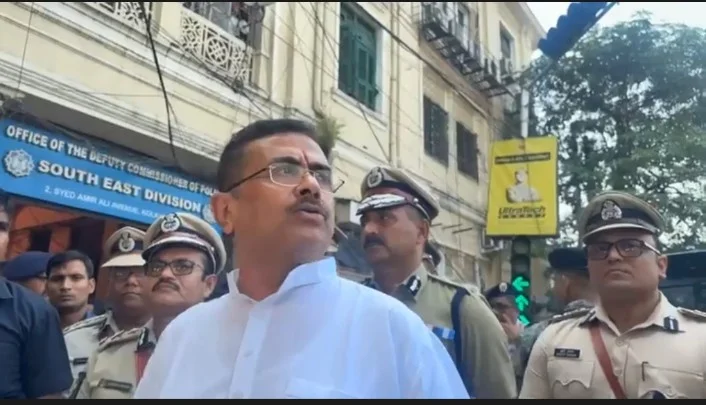 ‘পাথর ছোড়া আর চলবে না’, পার্ক সার্কাসে দাঁড়িয়ে কড়া বার্তা মুখ্যমন্ত্রী শুভেন্দুর