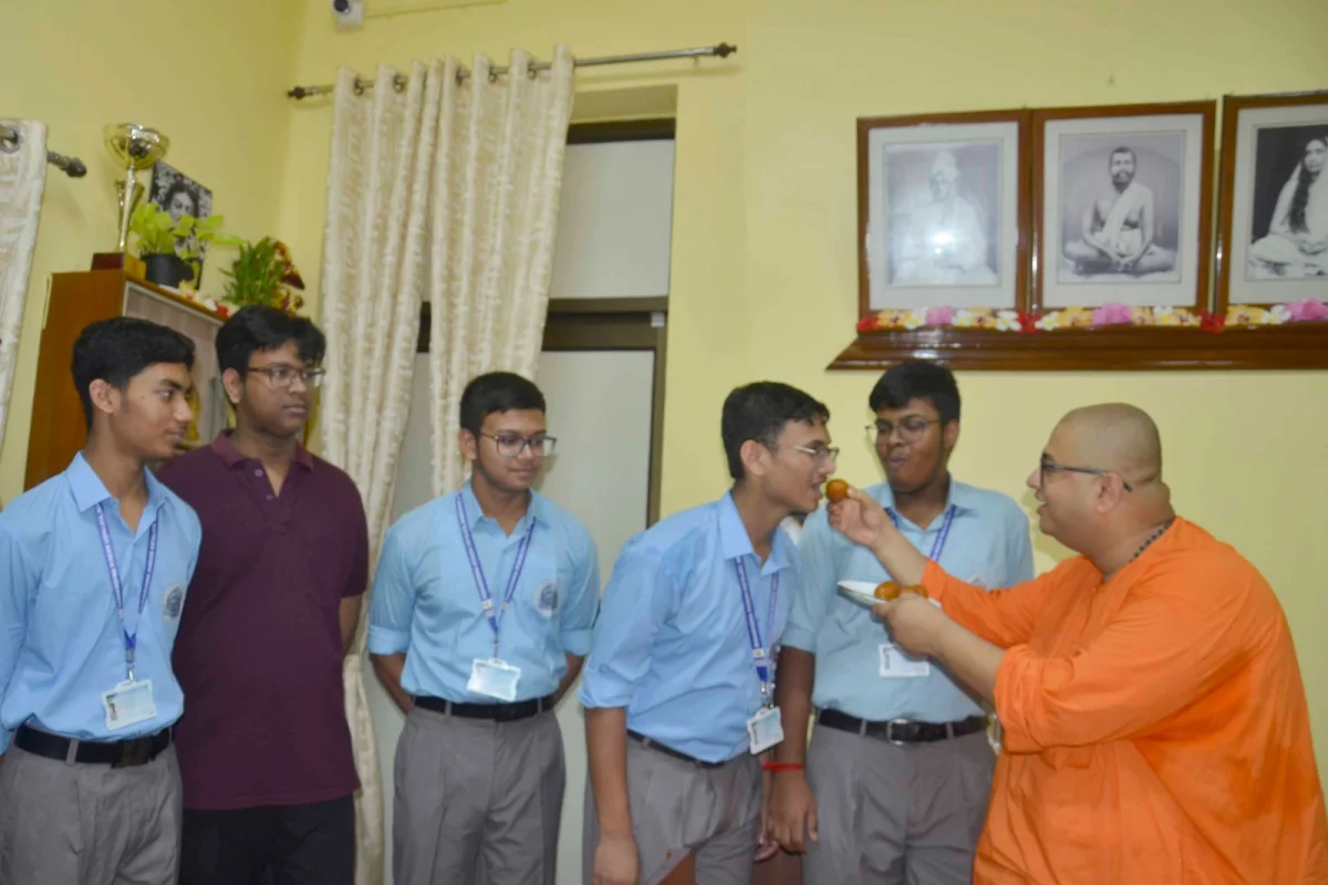 মেধাতালিকায় ১১ কৃতী, নজর কাড়ল নরেন্দ্রপুর-জয়নগর-সোনারপুর