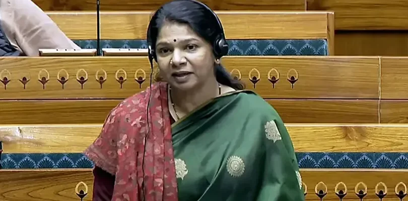 লোকসভায় কংগ্রেসের পাশে বসতে নারাজ ডিএমকে, স্পিকারকে চিঠি কানিমোঝির