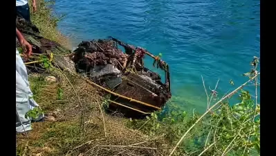 খালে উলটে গিয়েছিল গাড়ি, পাঞ্জাবে ২৬ বছর পর উদ্ধার ৪ জনের কঙ্কালের অবশিষ্টাংশ, ব্যাপক চাঞ্চল্য