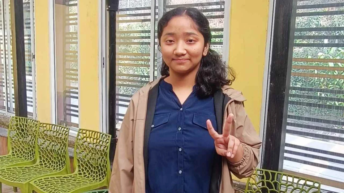 মাধ্যমিকে মেয়েদের মধ্যে সেরা বেদশ্রুতি,  লক্ষ্য ভবিষ্যতে ইঞ্জিনিয়ার হওয়া, এখন থেকেই শুরু প্রস্তুতি
