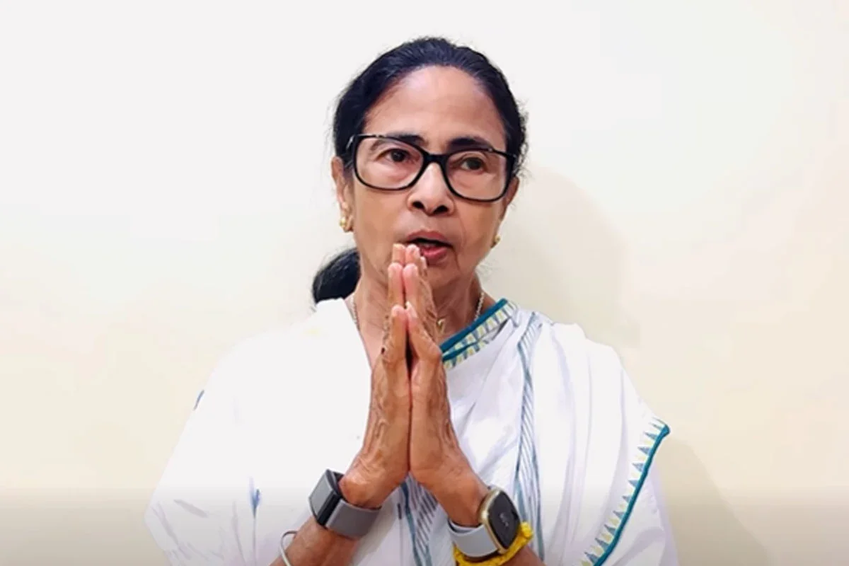 ‘সূর্যাস্তের পরই জিতব’, প্রাথমিক ট্রেন্ডে কর্মীদের চাঙ্গা রাখতে মমতার বার্তা