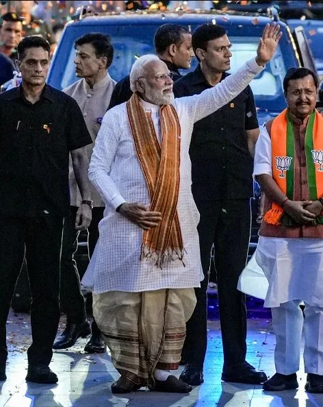 বাংলায় মুখ্যমন্ত্রী বাছতে নজিরবিহীনভাবে বঙ্গে আসছেন শাহ, থাকতে পারেন ৯ রাজ্যের সিএম 