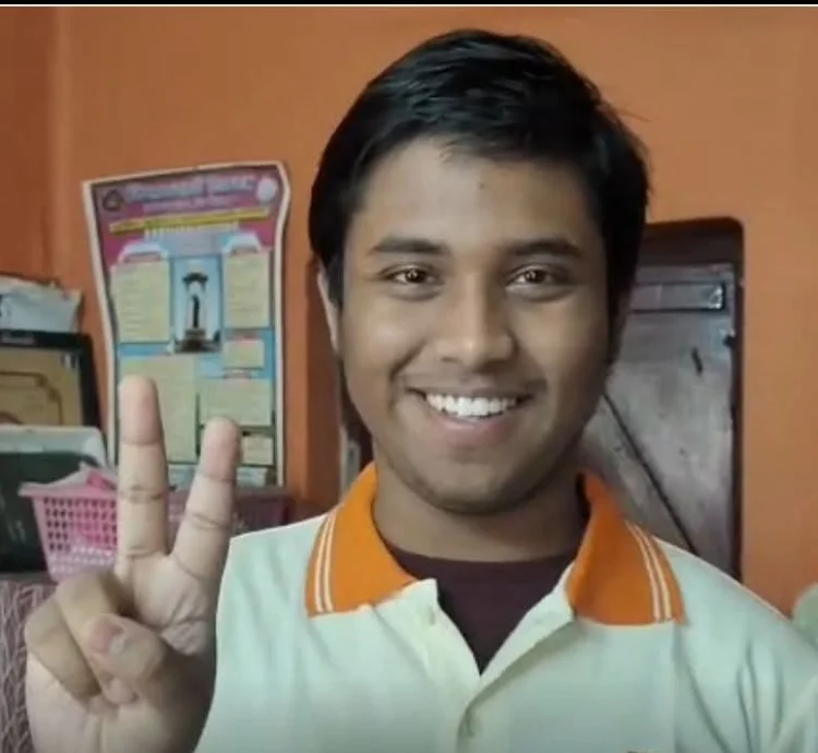 প্রকাশিত মাধ্যমিকের ফল, প্রথম অভিরূপ ভদ্র