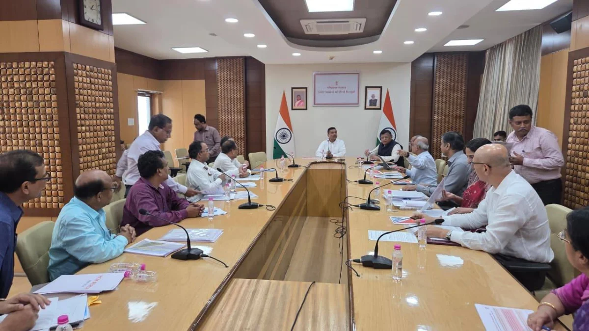 জরায়ুমুখ ক্যান্সারের চিকিৎসায় বড় পদক্ষেপ রাজ্যের, ৩০ মে থেকে বাংলায় বিনামূল্যে টিকাকরণ