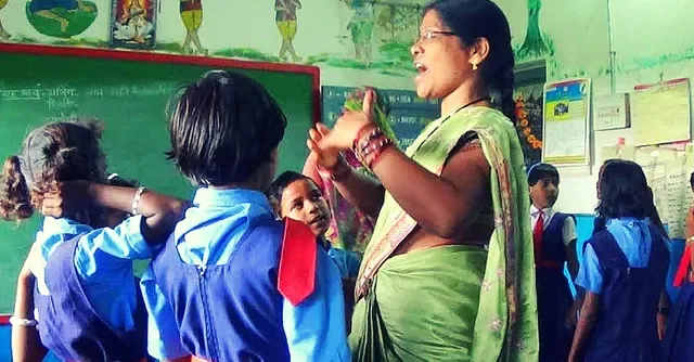 ছত্তীসগঢ়ে সরকারি স্কুলে বাধ্যতামূলক দৈনিক 'বৈদিক মন্ত্রোচ্চারণ', রাজ্য সরকারের সিদ্ধান্তে বিতর্ক