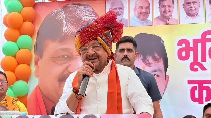 ‘আমরা যদি কাফের হই, তবে আমাদের তৈরি রাস্তায় হাঁটবেন না’: বিজেপি মন্ত্রী মন্তব্যে তীব্র বিতর্ক, সরব কংগ্রেস