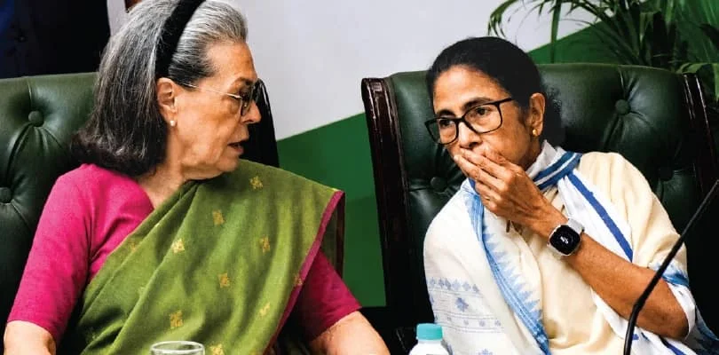 তৃণমূল কি কংগ্রেসে মিশতে চলেছে? সনিয়া-মমতা বৈঠক ঘিরে জল্পনা, মুখে অস্বীকার দুই শিবিরের