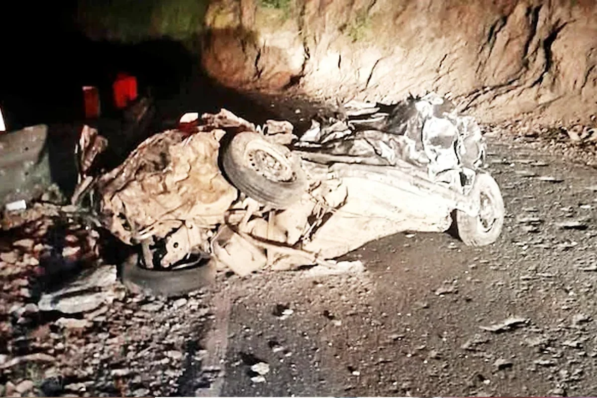 হিমাচল প্রদেশে মর্মান্তিক পথ দুর্ঘটনা, গভীর খাদে গাড়ি পড়ে মৃত্যু ৭ জনের