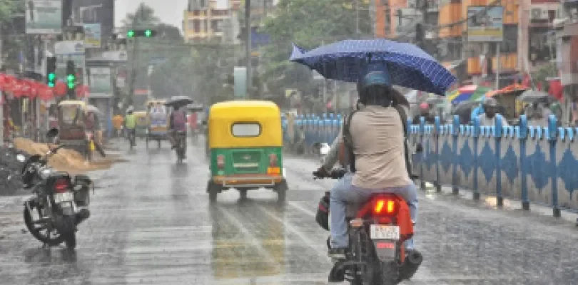 উত্তর বঙ্গোপসাগরে ঘূর্ণাবর্ত, উত্তরবঙ্গে ভারী বৃষ্টির সতর্কতা