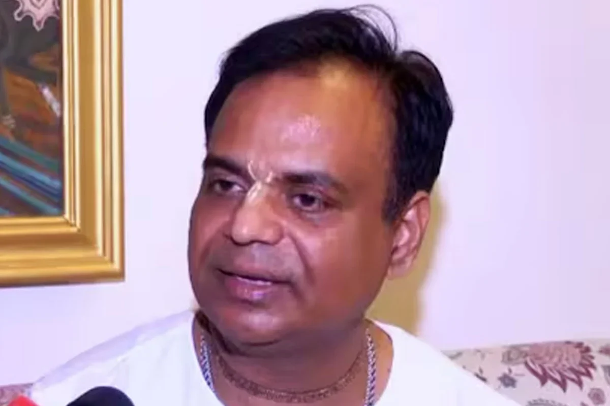 ইসকনের পদ থেকে সরানো হল রাধারমণ দাস-কে