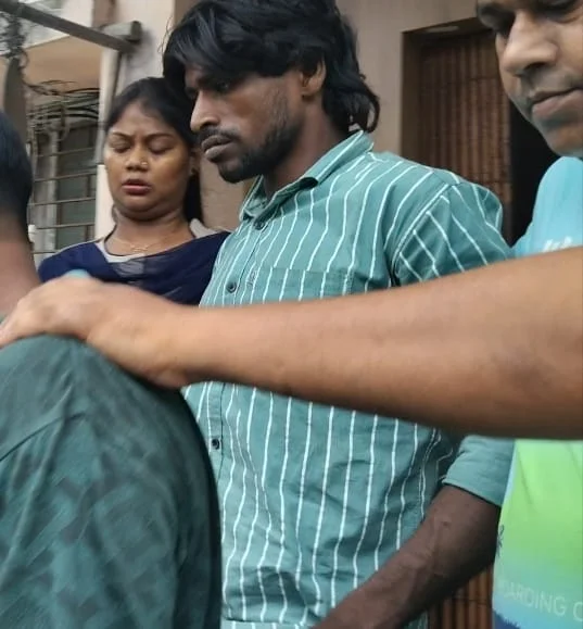 প্রতিবেশী মহিলাকে কুরুচিকর মন্তব্য, গ্রেফতার যুবক