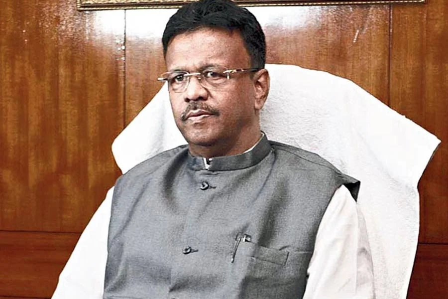  ফিরহাদ হাকিম কলকাতার মেয়র পদ থেকে পদত্যাগ করতে  চাইলেন , তাঁর আবেদন মেনে নিলেন মমতা: কুণাল ঘোষ