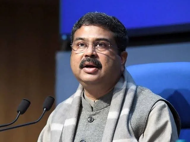 মোদীর মন্ত্রিসভায় কি রদবদল হবে? কাদের দায়িত্ব বদল হতে পারে? 