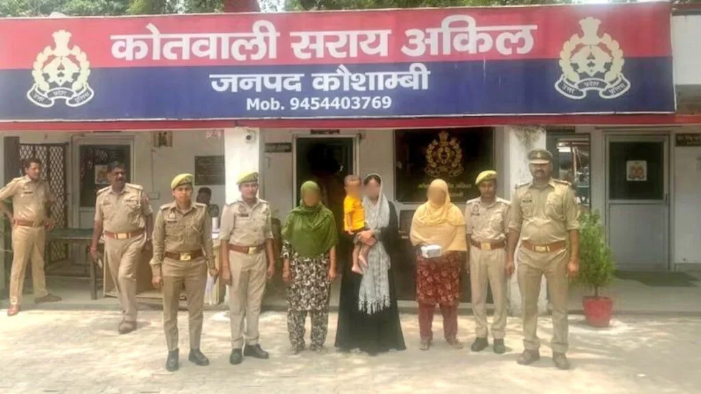 উত্তরপ্রদেশে গোমাংস রান্না করার সন্দেহে গ্রেফতার ৩ মহিলা