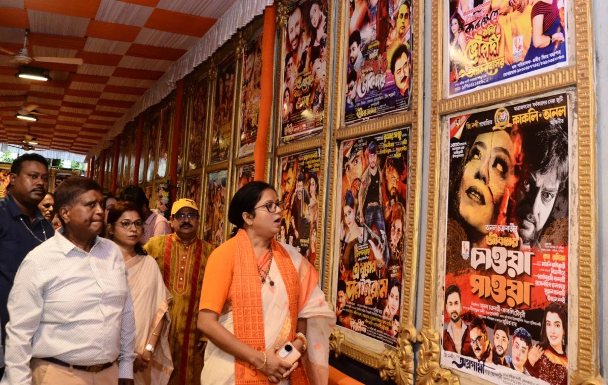 যাত্রা একাডেমির উদ্যোগে বাগবাজার ফনিভূষণ যাত্রা মঞ্চে