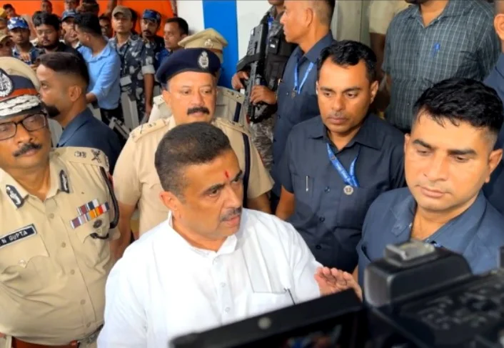 বারুইপুর কাণ্ডে পুলিশের কাছে ৭২ ঘণ্টার মধ্যে রিপোর্ট চাইলেন মুখ্যমন্ত্রী, গণপিটুনিতে নিহত যুবককে ‘নির্দোষ’ বললেন