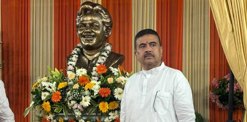 মহানায়ক উত্তম কুমারের স্মৃতিতে ফিল্ম সেন্টার ও গবেষণা কেন্দ্র, প্রয়াণ দিবসে একাধিক ঘোষণা মুখ্যমন্ত্রীর