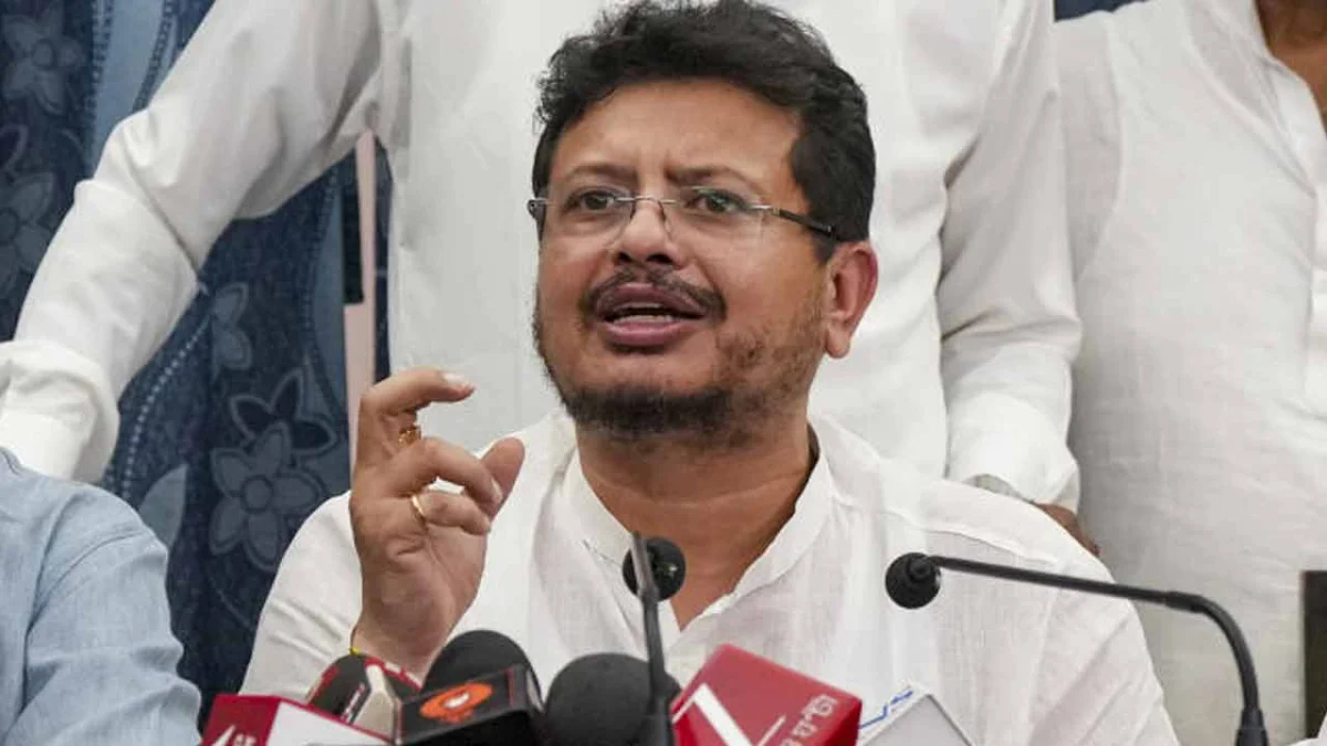 নির্বাচন কমিশনের সঙ্গে বৈঠক ঋতব্রত শিবিরের, নিজেদেরই ‘আসল তৃণমূল’ দাবি