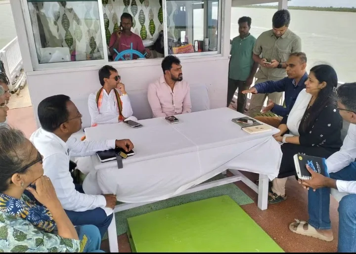 ম্যানগ্রোভ রোপণ করে নভেম্বরে সুন্দরবনে বনায়নের উদ্যোগ বনমন্ত্রীর