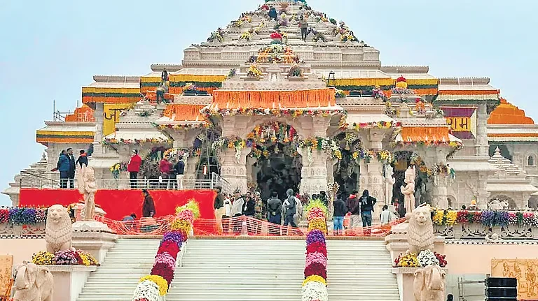 রাম মন্দিরের অনুদান চুরির মামলায় নয়া মোড়, অভিযুক্তের বাড়ি থেকে উদ্ধার কিউআর কোডযুক্ত দানবাক্স