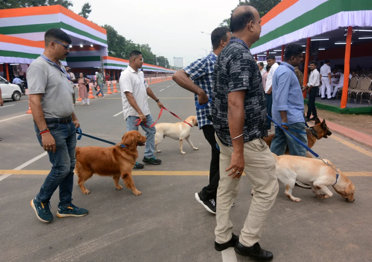স্বাধীনতা দিবসের প্রাক্কালে রেড রোডে কড়া নিরাপত্তা