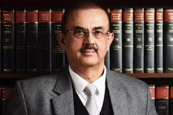 নিট আন্দোলনে শিক্ষার্থীদের ওপর লাঠিচার্জ: বিচারবিভাগীয় তদন্তের দাবি জানালেন এসসিবিএ সভাপতি বিকাশ সিং