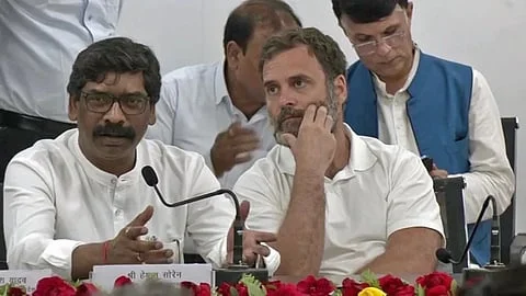 'শান্তিপূর্ণ প্রতিবাদ গণতন্ত্রের অন্যতম স্তম্ভ': মুখ্যমন্ত্রীকে আন্দোলনকারীদের দেখা করতে আর্জি রাহুল গান্ধীর