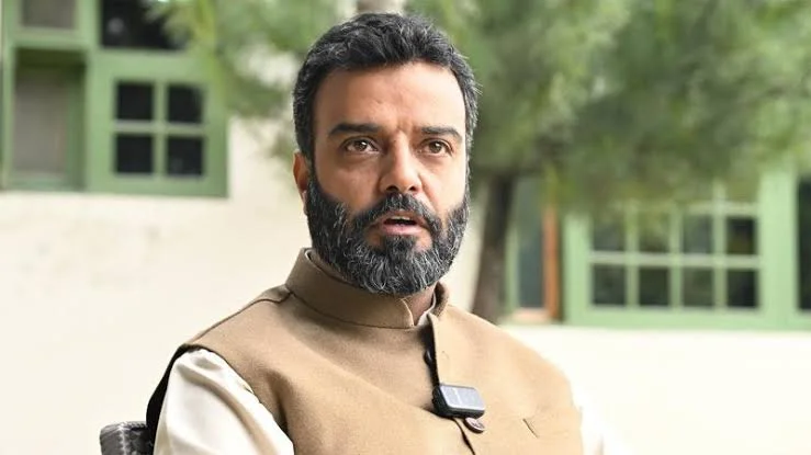দল ভাঙতে মরিয়া পদ্ম! এনসি ছাড়তে পারেন সাংসদ রুহুল্লাহ মেহদি, 'দিল্লির চক্রান্ত' নিয়ে তোপ ন্যাশনাল কনফারেন্সের