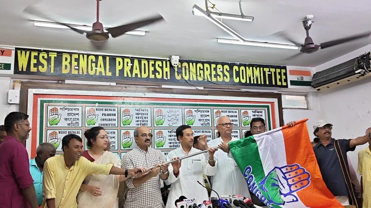 সামাজিক ন্যায়ের জন্য সারাজীবন লড়েছেন, কংগ্রেসে যোগ দিলেন বাংলার বিশিষ্ট দলিত নেতা ও লেখক সুকৃতি রঞ্জন বিশ্বাস
